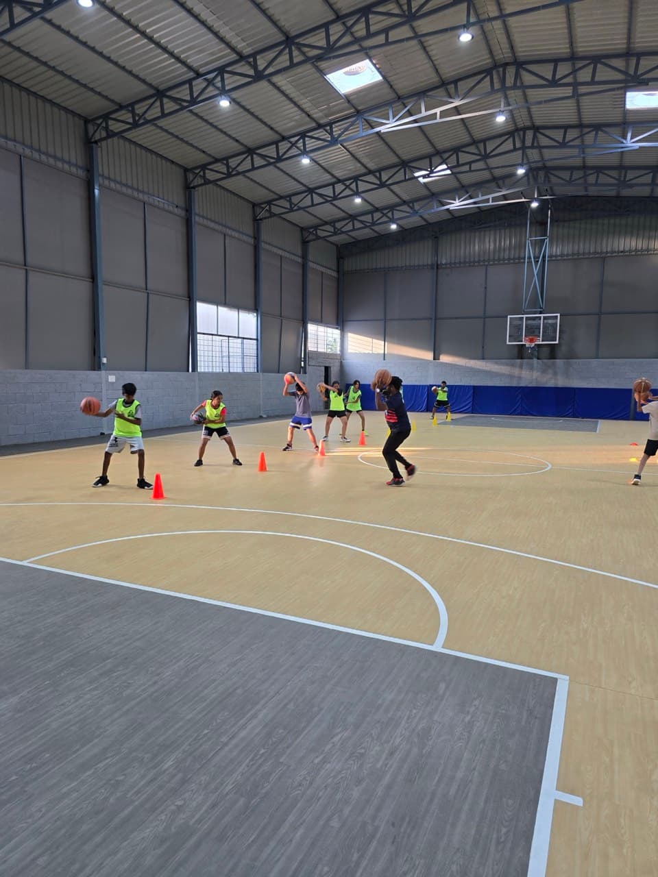 Intermediate basketball programme (Ages 13–14) at Pitch Basketball Academy